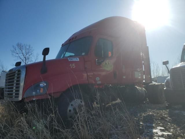 2018 Freightliner Cascadia 125