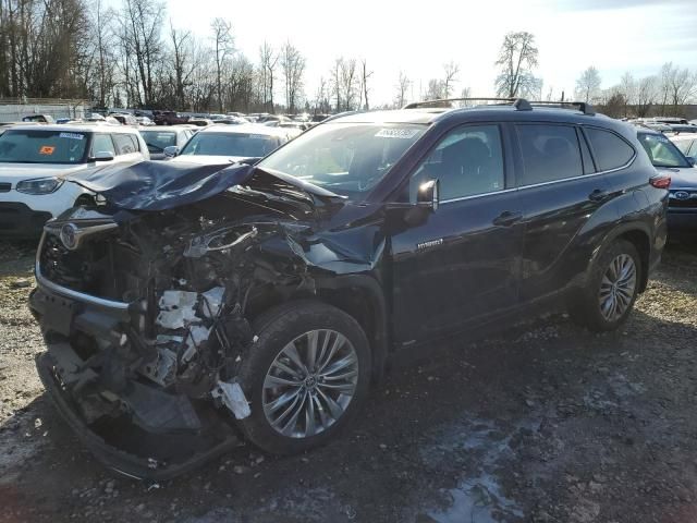 2021 Toyota Highlander Hybrid Platinum