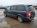 2014 Chrysler Town & Country Touring L