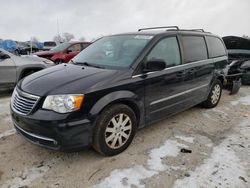 Lots with Bids for sale at auction: 2015 Chrysler Town & Country Touring