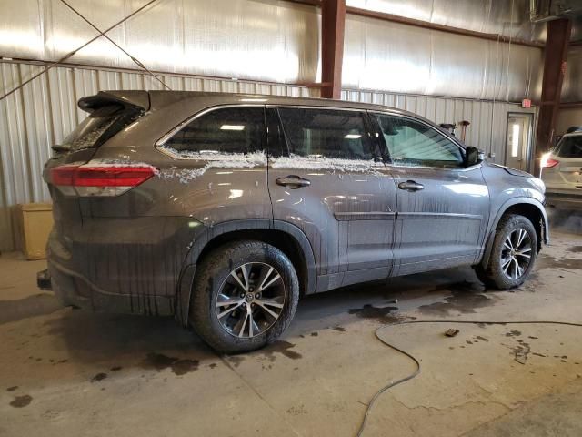 2017 Toyota Highlander LE