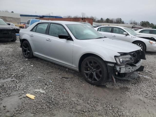 2022 Chrysler 300 Touring