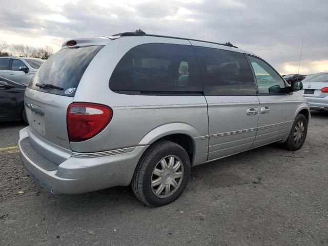 2005 Chrysler Town & Country Touring