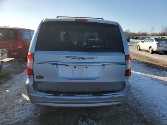 2012 Chrysler Town & Country Touring