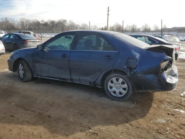 2002 Toyota Camry LE