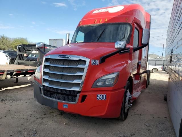 2018 Freightliner Cascadia 126