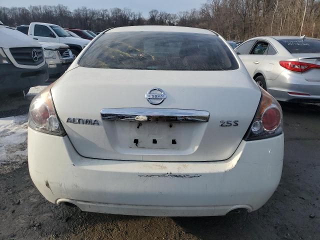 2010 Nissan Altima Base