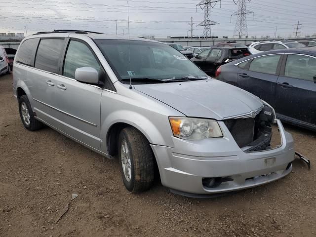 2010 Chrysler Town & Country Touring