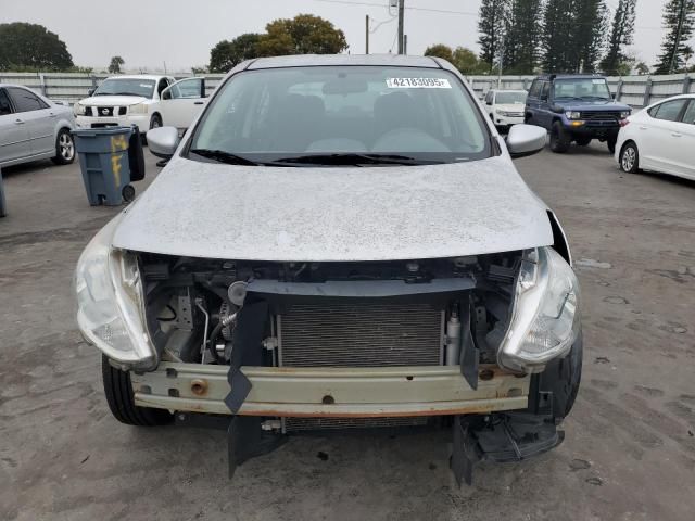 2016 Nissan Versa S