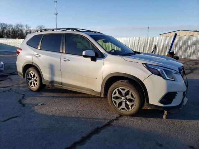 2022 Subaru Forester Premium