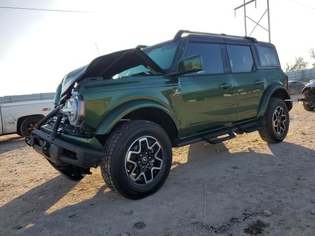 2024 Ford Bronco Outer Banks