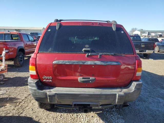 2004 Jeep Grand Cherokee Laredo