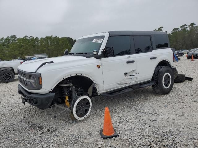 2023 Ford Bronco Base