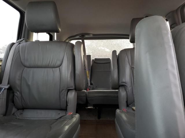 2009 Toyota Sienna XLE