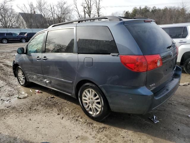 2009 Toyota Sienna XLE