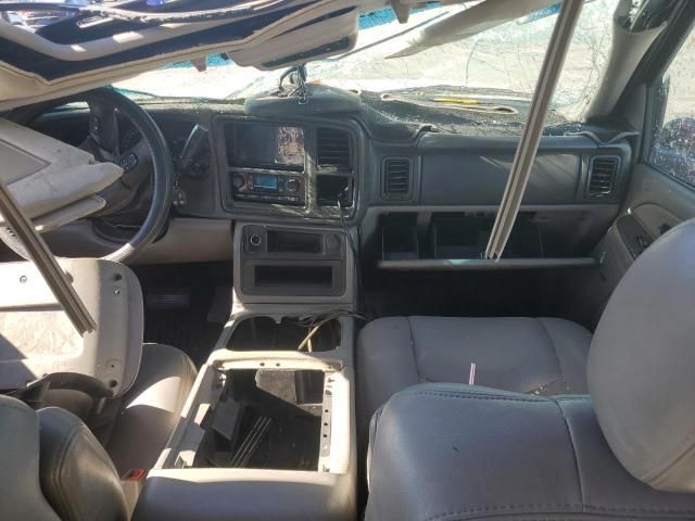 2004 Chevrolet Suburban K1500