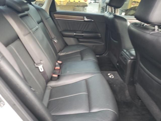 2010 Infiniti M35 Base