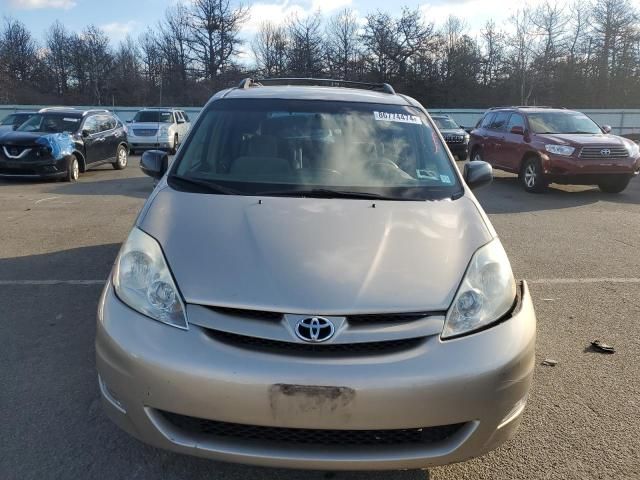 2008 Toyota Sienna CE