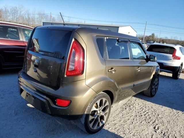 2013 KIA Soul +