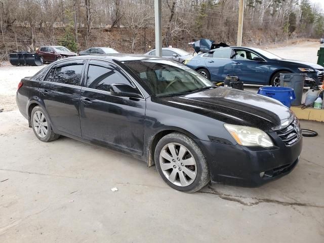 2005 Toyota Avalon XL