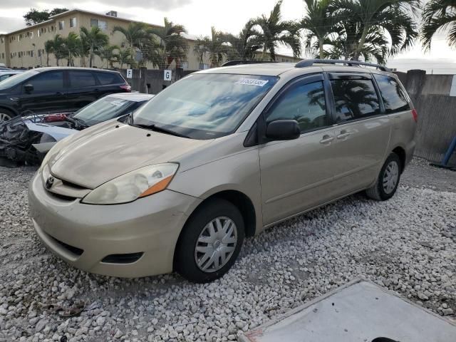 2009 Toyota Sienna CE