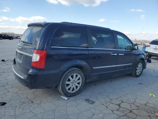 2015 Chrysler Town & Country Touring