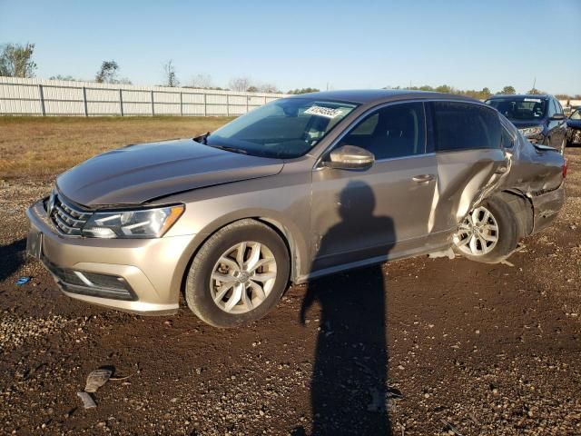 2016 Volkswagen Passat S