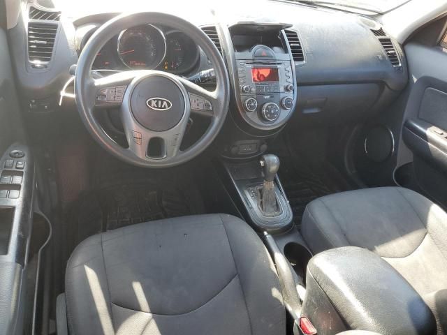 2011 KIA Soul +