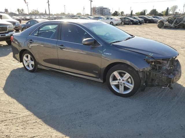 2014 Toyota Camry Hybrid