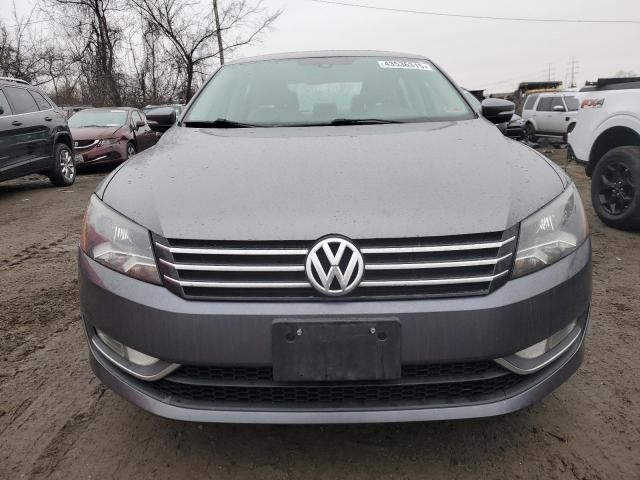 2015 Volkswagen Passat SE