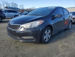 KIA Vehiculos salvage en venta: 2016 KIA Forte LX