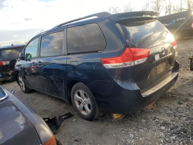 2012 Toyota Sienna LE