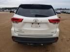 2017 Toyota Highlander SE