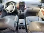 2004 Toyota Sienna XLE