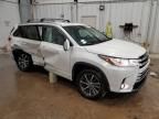 2017 Toyota Highlander SE