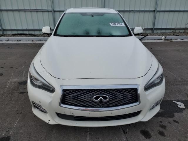 2016 Infiniti Q50 Premium