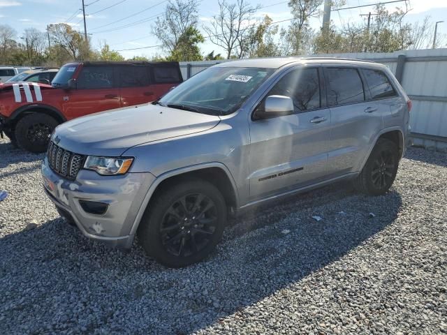 2020 Jeep Grand Cherokee Laredo