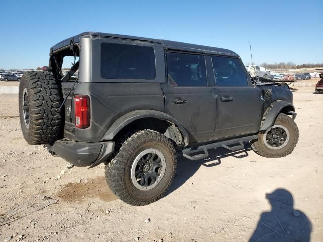 2021 Ford Bronco Base