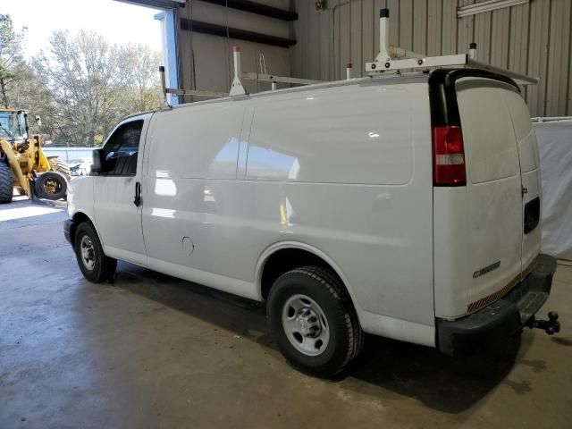 2019 Chevrolet Express G2500