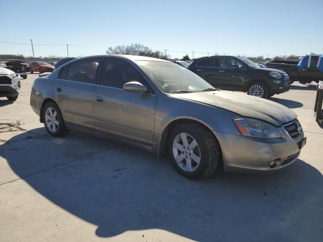 2002 Nissan Altima Base