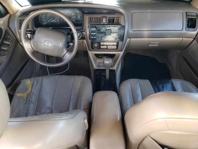 1996 Toyota Avalon XL