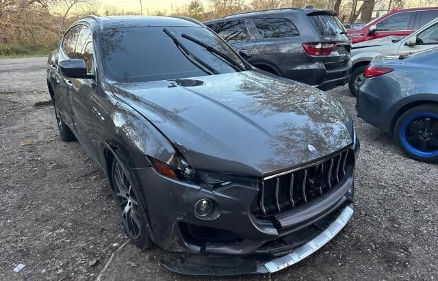 2017 Maserati Levante S Luxury