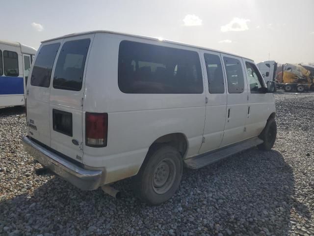 2012 Ford Econoline E350 Super Duty Wagon