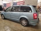 2010 Chrysler Town & Country Limited