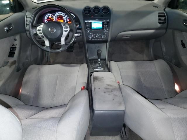 2010 Nissan Altima Base