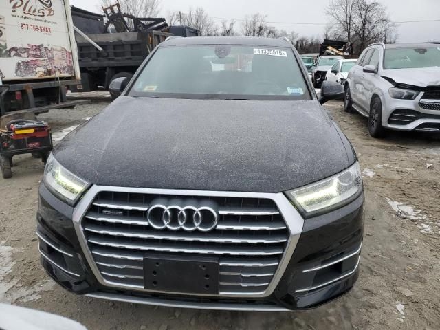 2019 Audi Q7 Premium