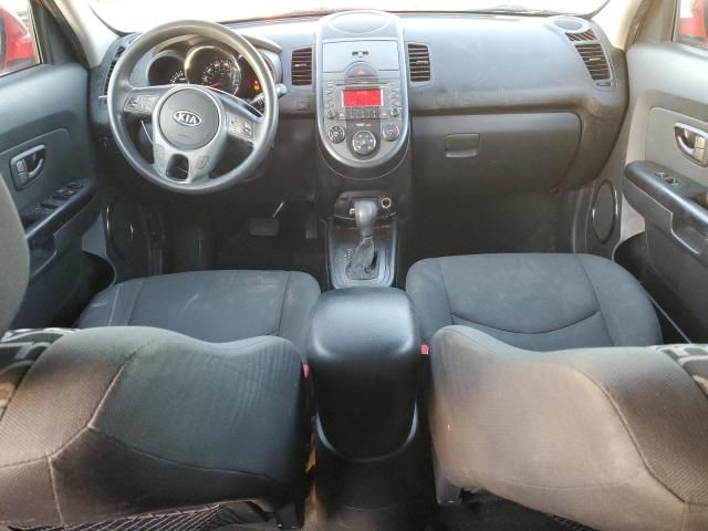 2011 KIA Soul +