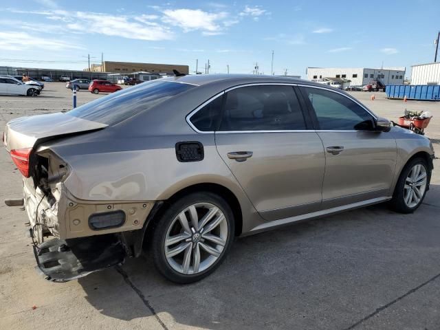 2016 Volkswagen Passat SEL