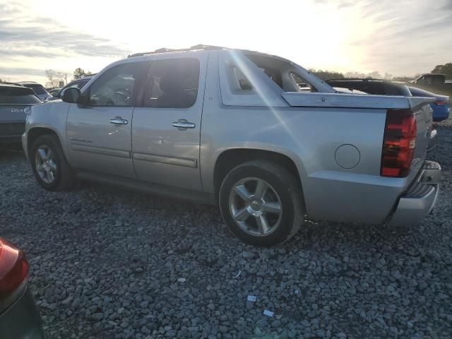 2011 Chevrolet Avalanche LT