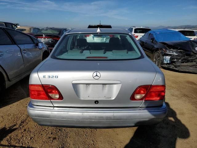 1999 Mercedes-Benz E 320